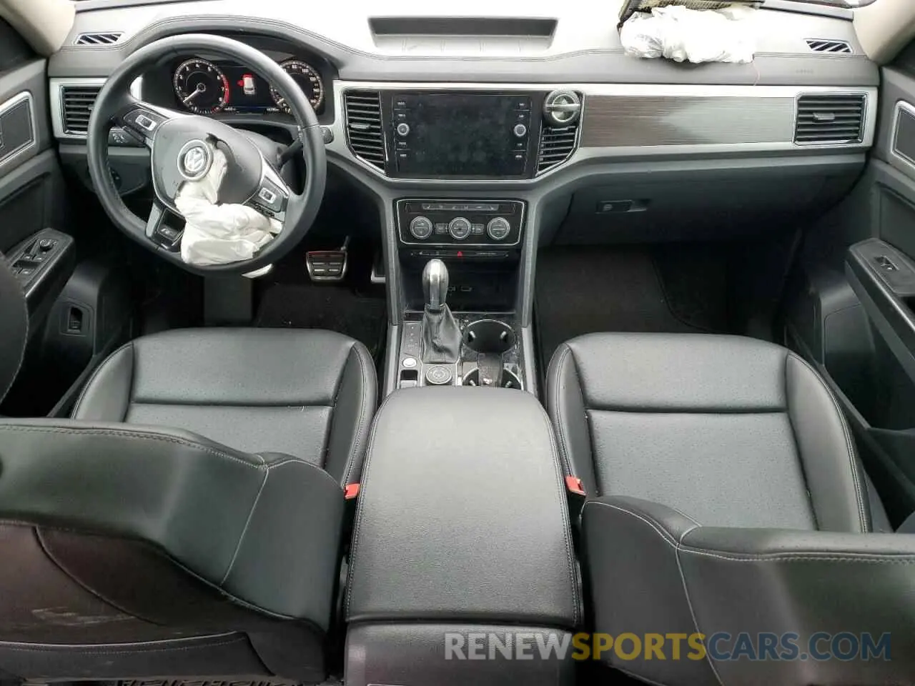 8 Photograph of a damaged car 1V2RR2CA0KC520762 VOLKSWAGEN ATLAS 2019
