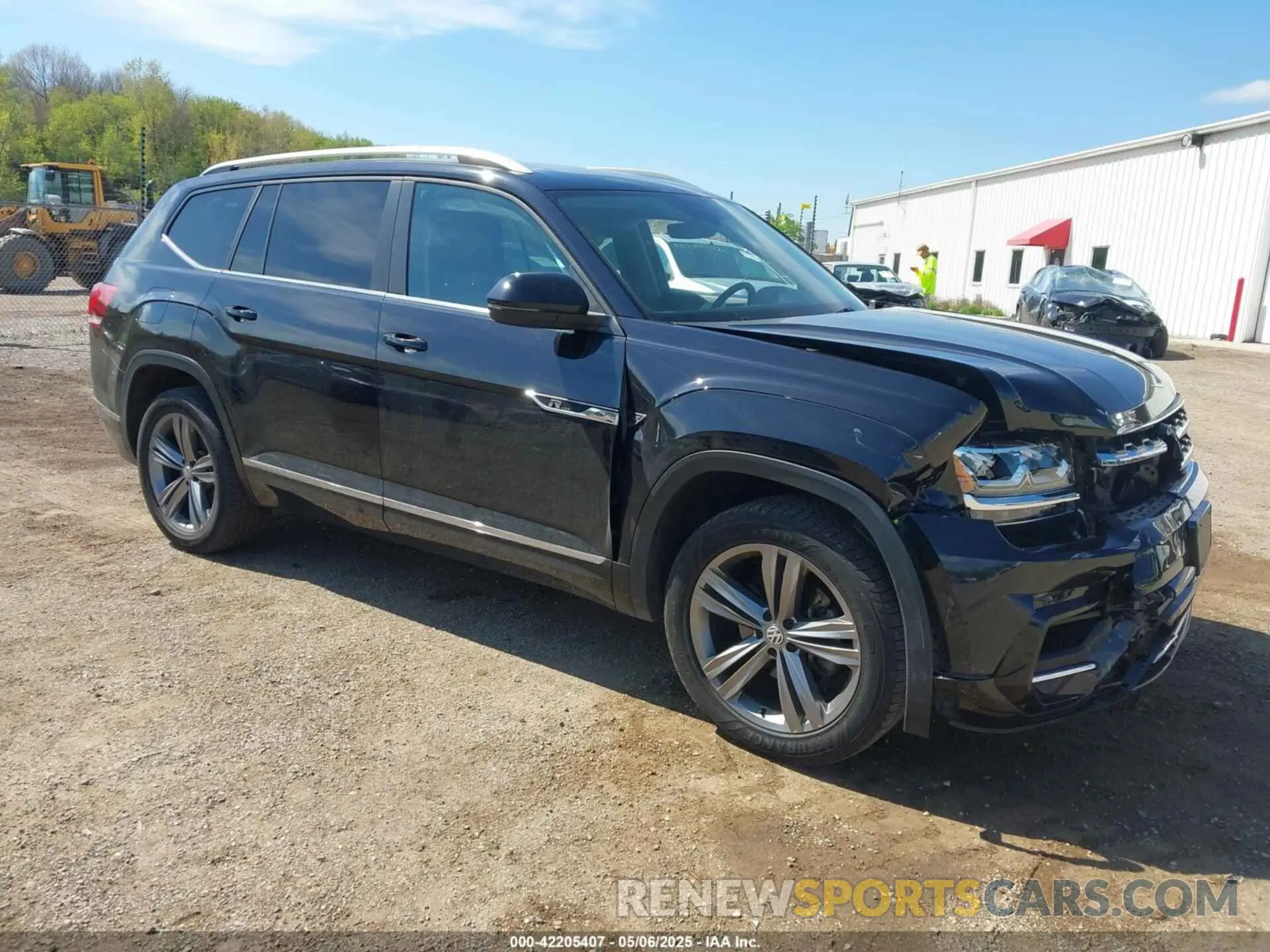 1 Photograph of a damaged car 1V2RR2CA0KC579035 VOLKSWAGEN ATLAS 2019