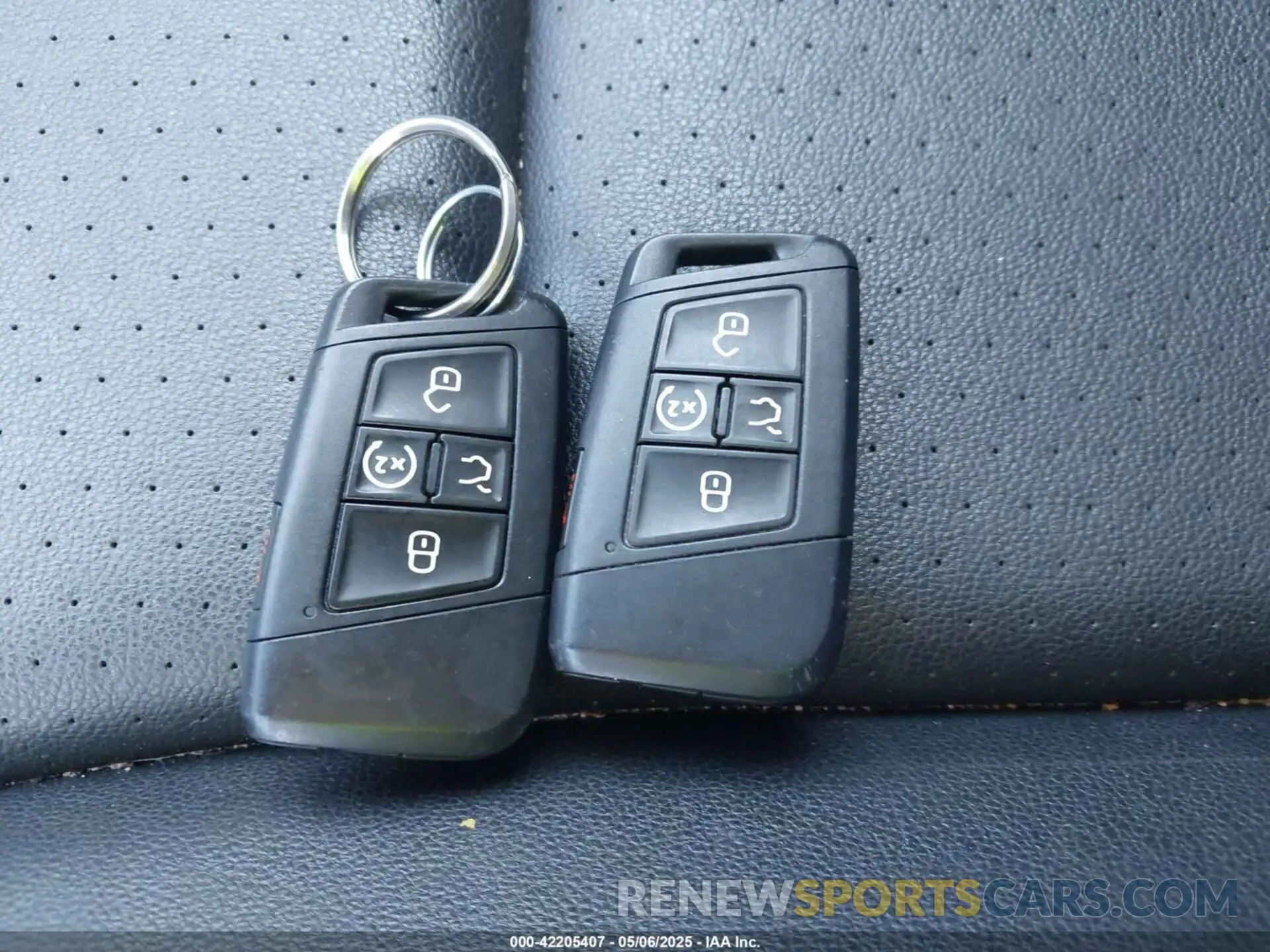 11 Photograph of a damaged car 1V2RR2CA0KC579035 VOLKSWAGEN ATLAS 2019