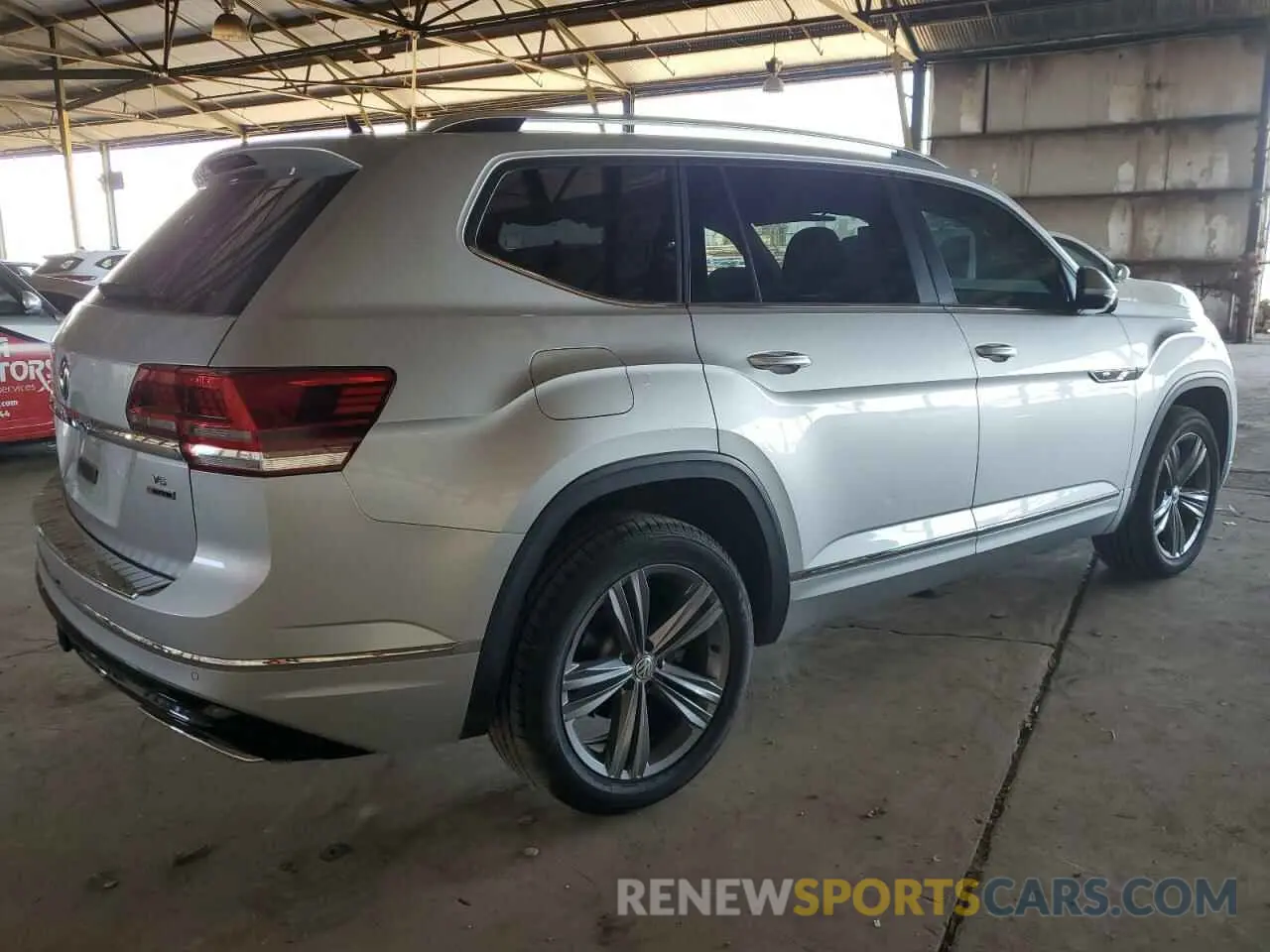 3 Photograph of a damaged car 1V2RR2CA3KC552024 VOLKSWAGEN ATLAS 2019