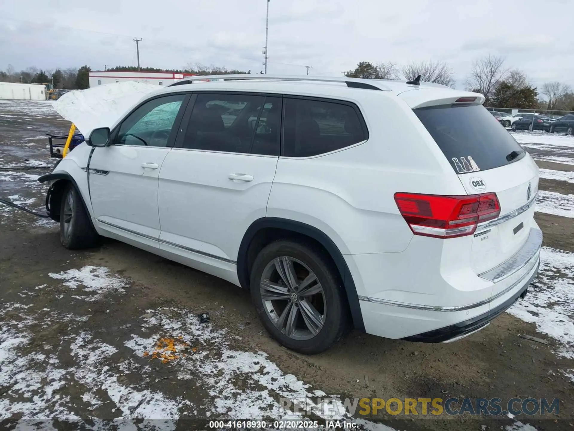 3 Photograph of a damaged car 1V2RR2CA4KC612697 VOLKSWAGEN ATLAS 2019