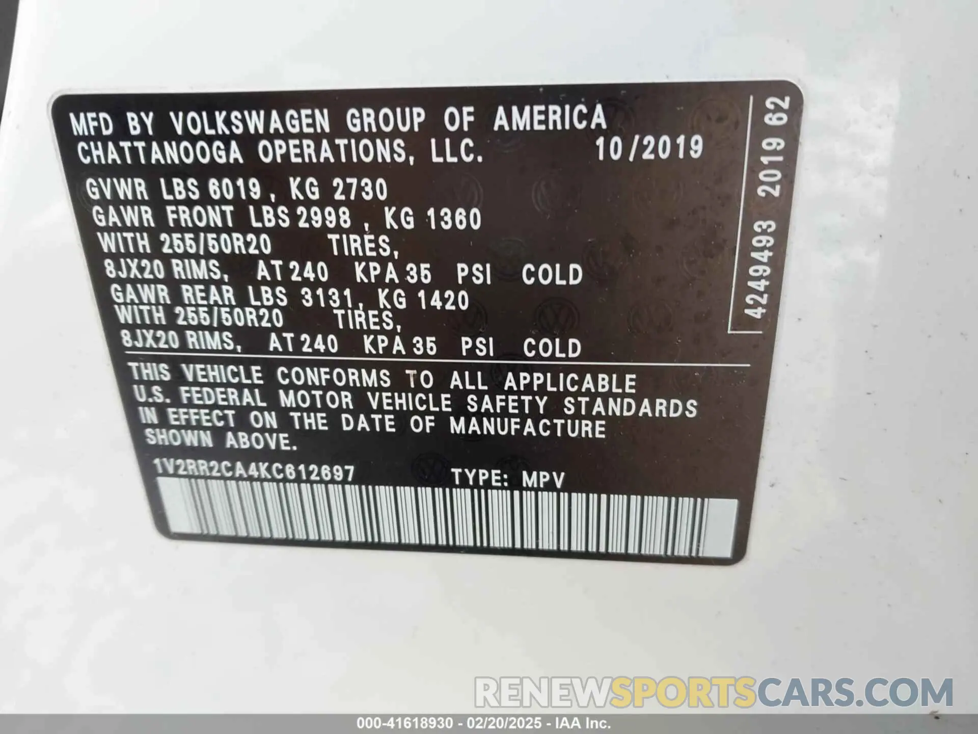 9 Photograph of a damaged car 1V2RR2CA4KC612697 VOLKSWAGEN ATLAS 2019