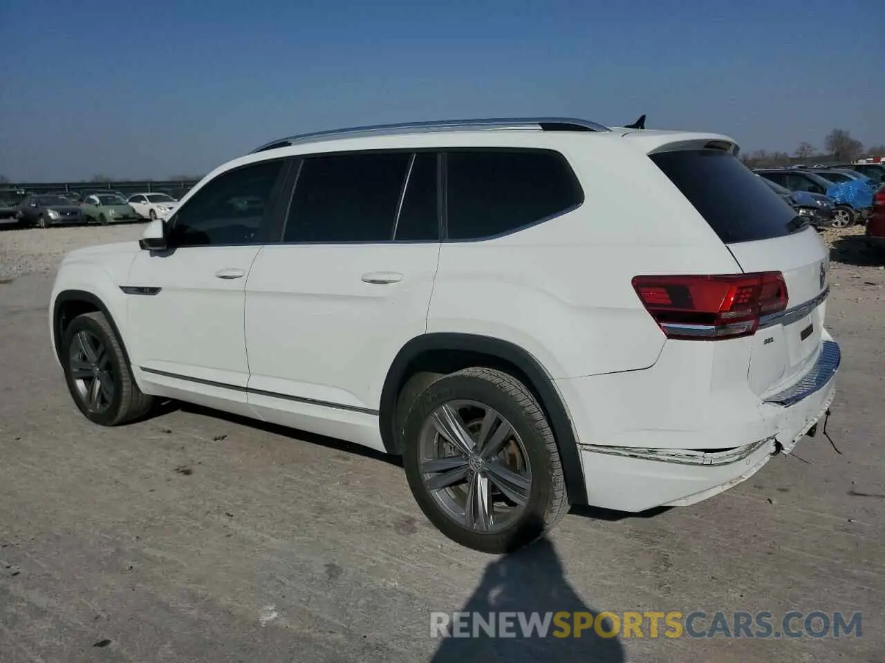 2 Photograph of a damaged car 1V2RR2CA5KC514018 VOLKSWAGEN ATLAS 2019