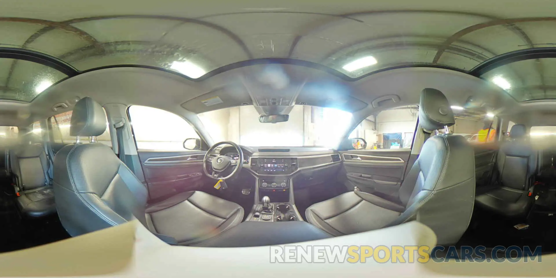 15 Photograph of a damaged car 1V2RR2CA6KC564779 VOLKSWAGEN ATLAS 2019