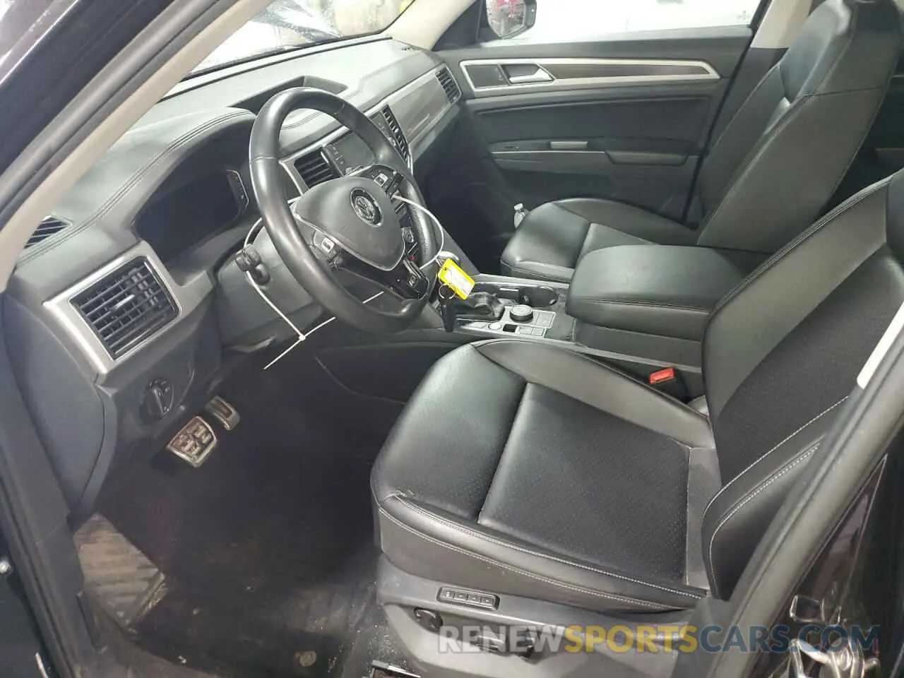 7 Photograph of a damaged car 1V2RR2CA6KC564779 VOLKSWAGEN ATLAS 2019