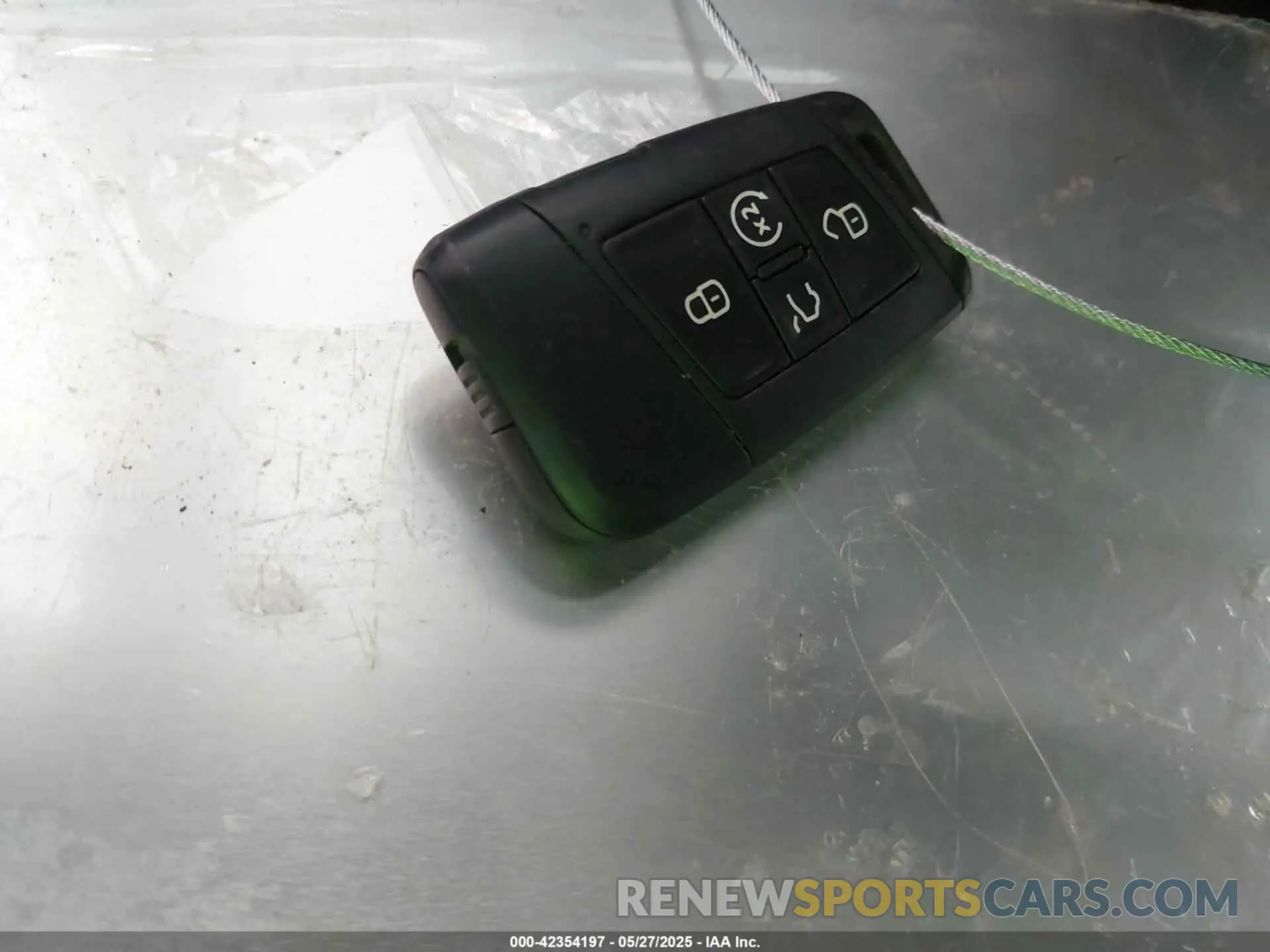 11 Photograph of a damaged car 1V2UR2CA0KC513689 VOLKSWAGEN ATLAS 2019