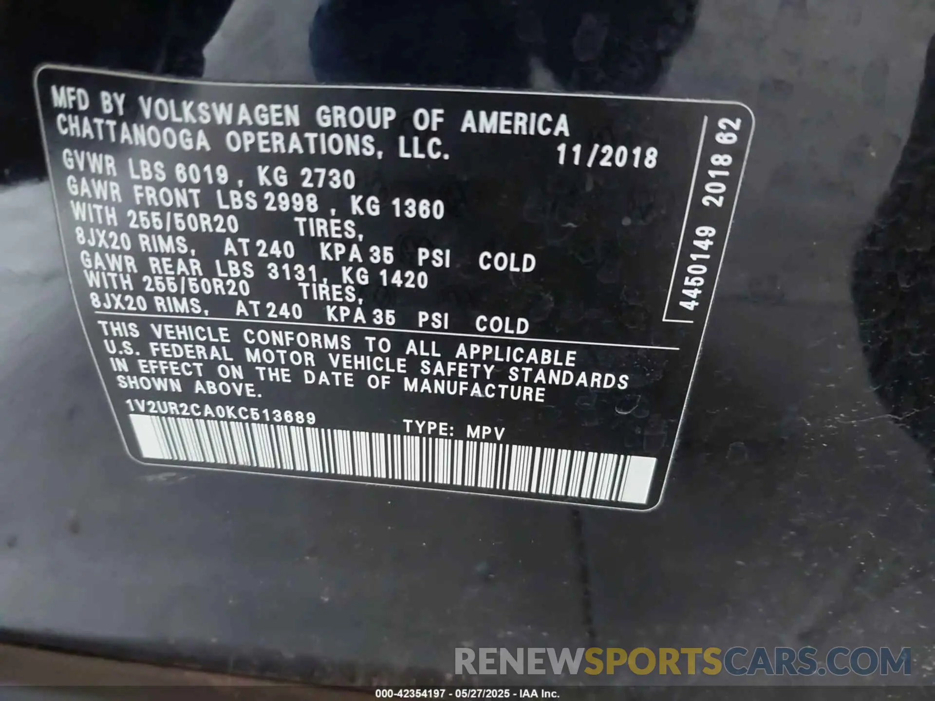 9 Photograph of a damaged car 1V2UR2CA0KC513689 VOLKSWAGEN ATLAS 2019
