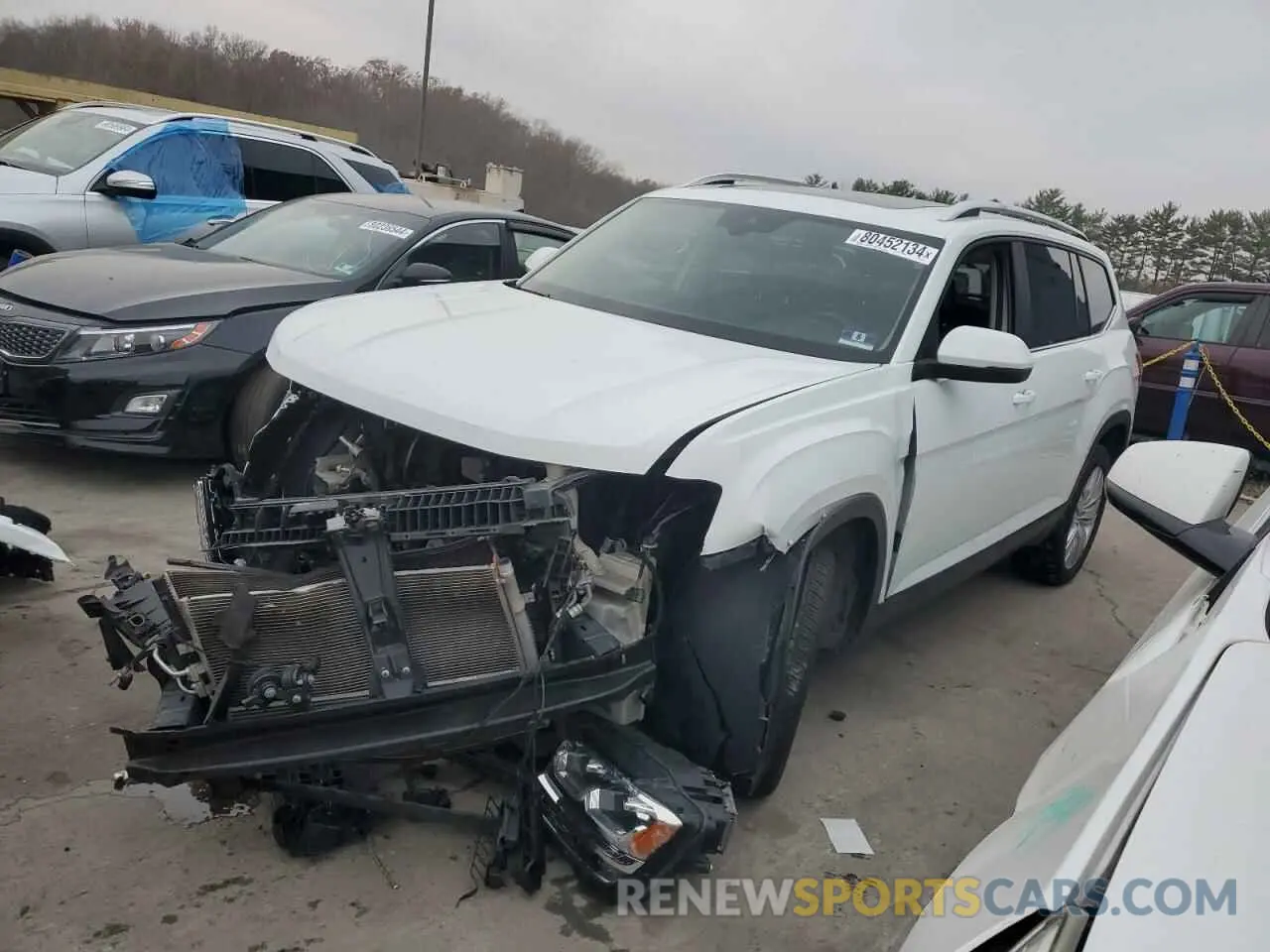 1 Photograph of a damaged car 1V2UR2CA0KC589297 VOLKSWAGEN ATLAS 2019