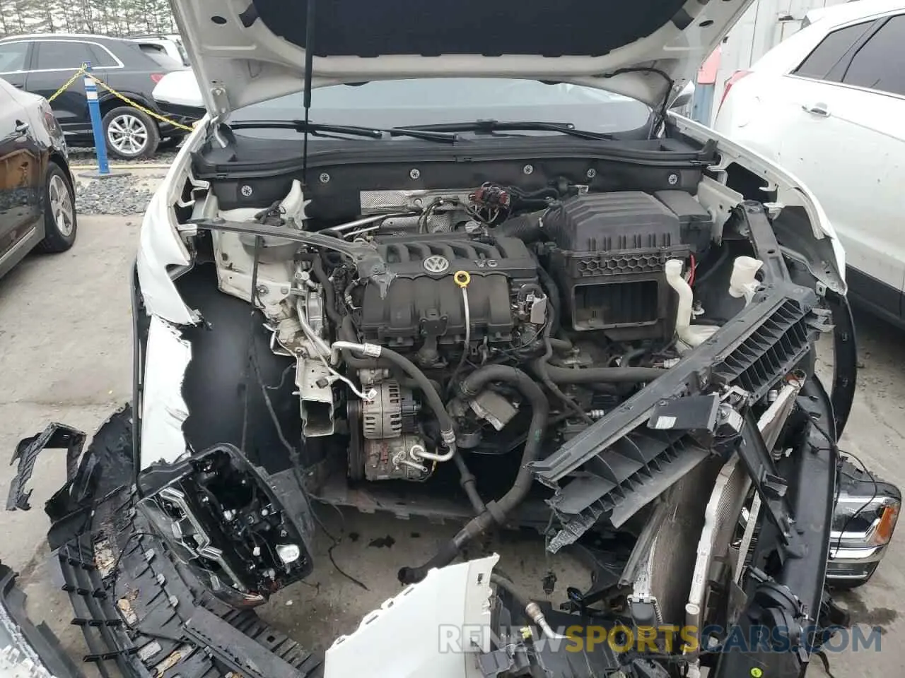 12 Photograph of a damaged car 1V2UR2CA0KC589297 VOLKSWAGEN ATLAS 2019