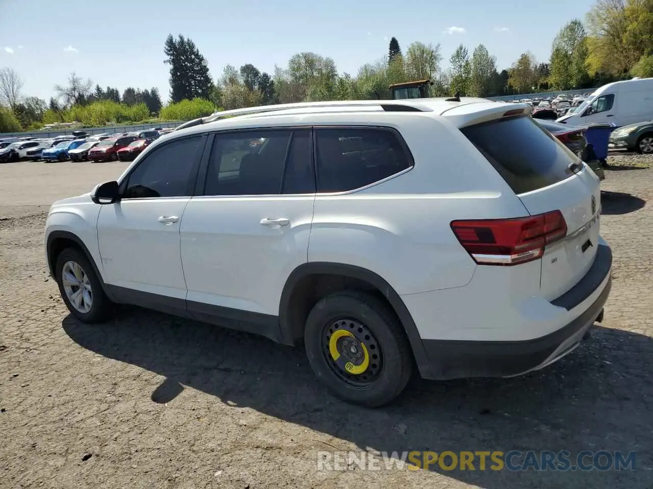 2 Photograph of a damaged car 1V2UR2CA1KC510302 VOLKSWAGEN ATLAS 2019