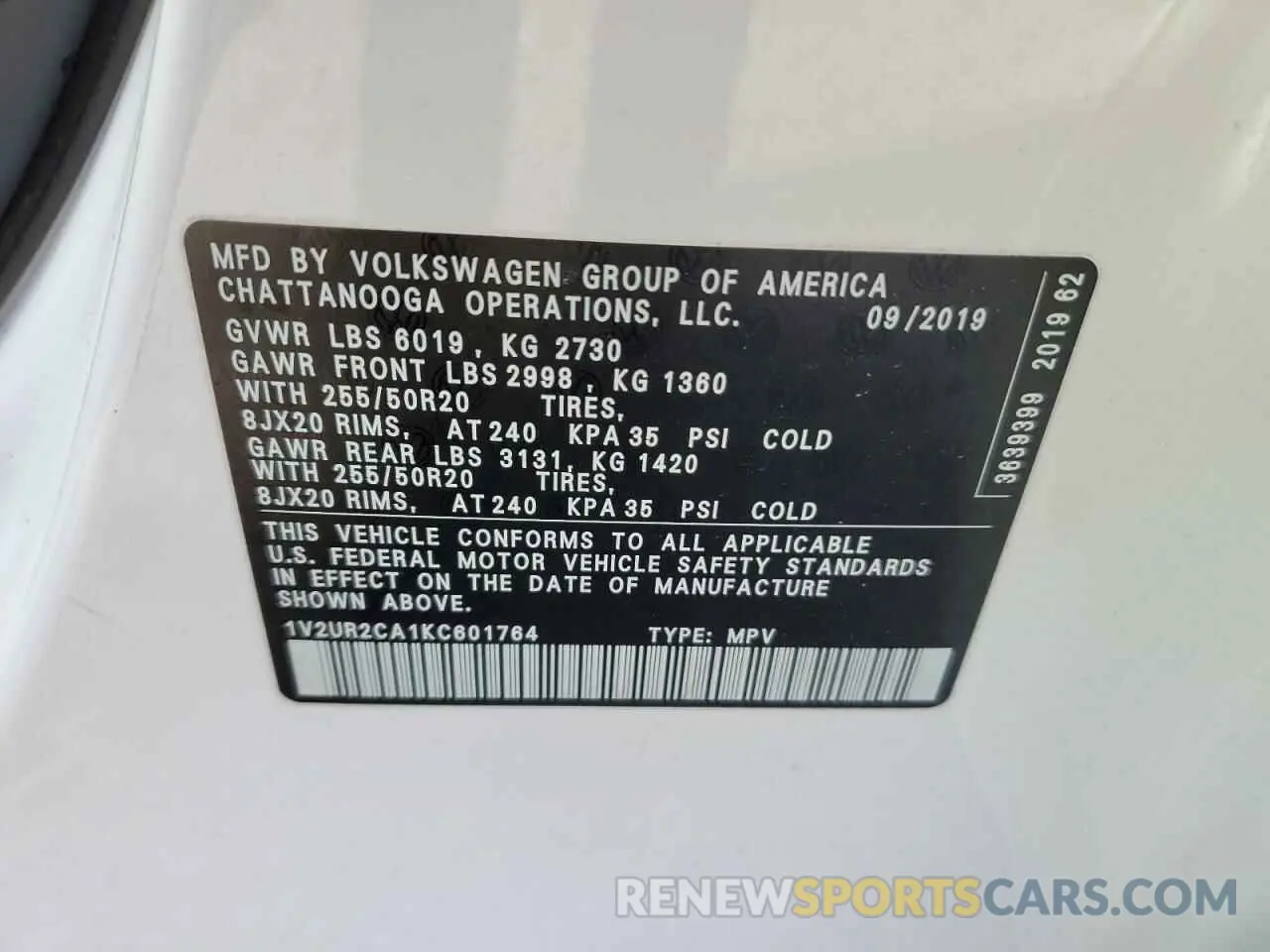 14 Photograph of a damaged car 1V2UR2CA1KC601764 VOLKSWAGEN ATLAS 2019