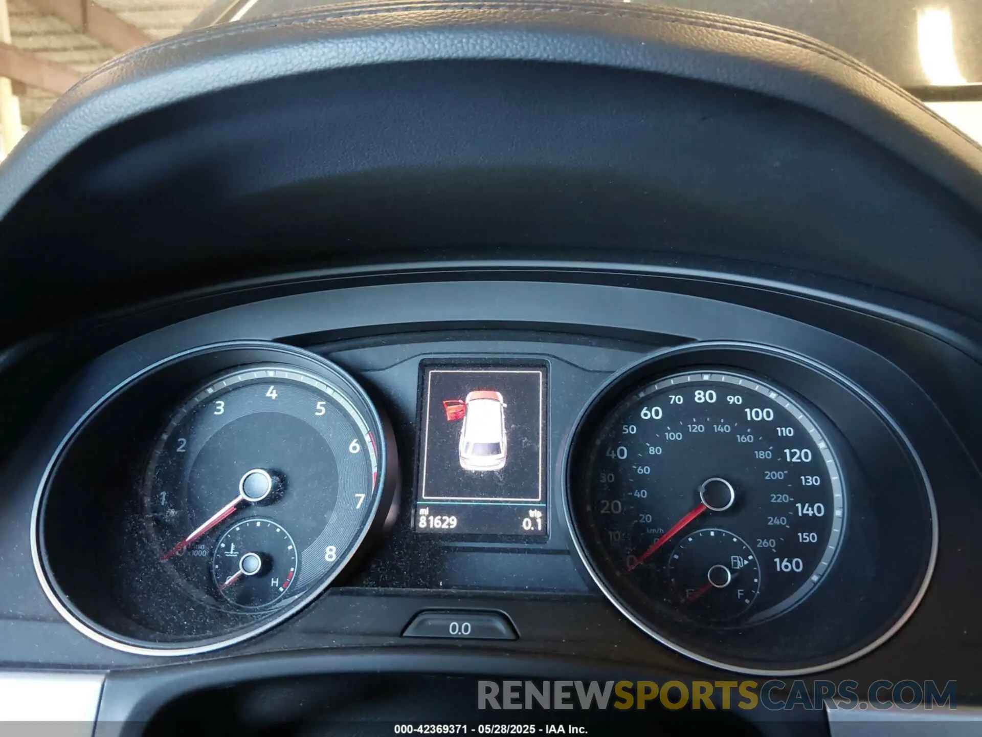 7 Photograph of a damaged car 1V2UR2CA2KC515962 VOLKSWAGEN ATLAS 2019