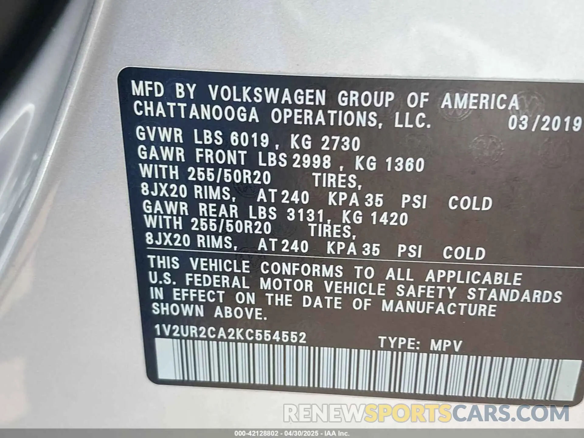 9 Photograph of a damaged car 1V2UR2CA2KC554552 VOLKSWAGEN ATLAS 2019