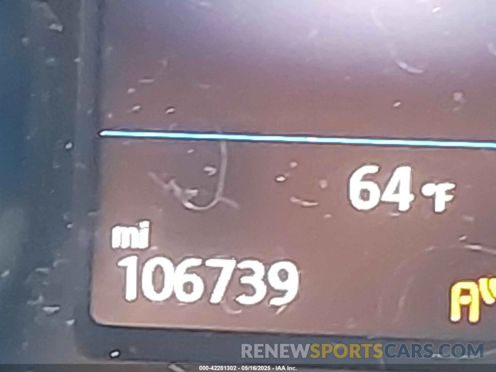 16 Photograph of a damaged car 1V2UR2CA2KC557449 VOLKSWAGEN ATLAS 2019