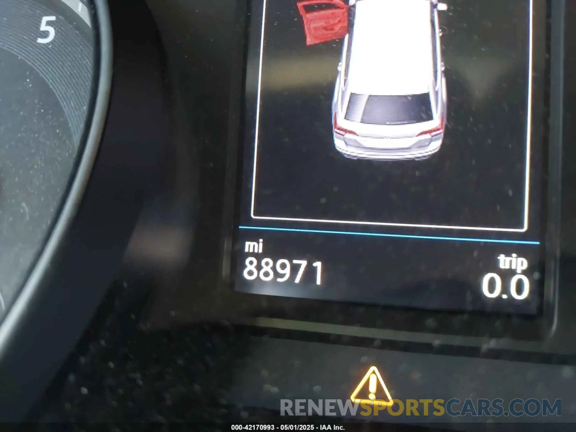 16 Photograph of a damaged car 1V2UR2CA2KC590287 VOLKSWAGEN ATLAS 2019