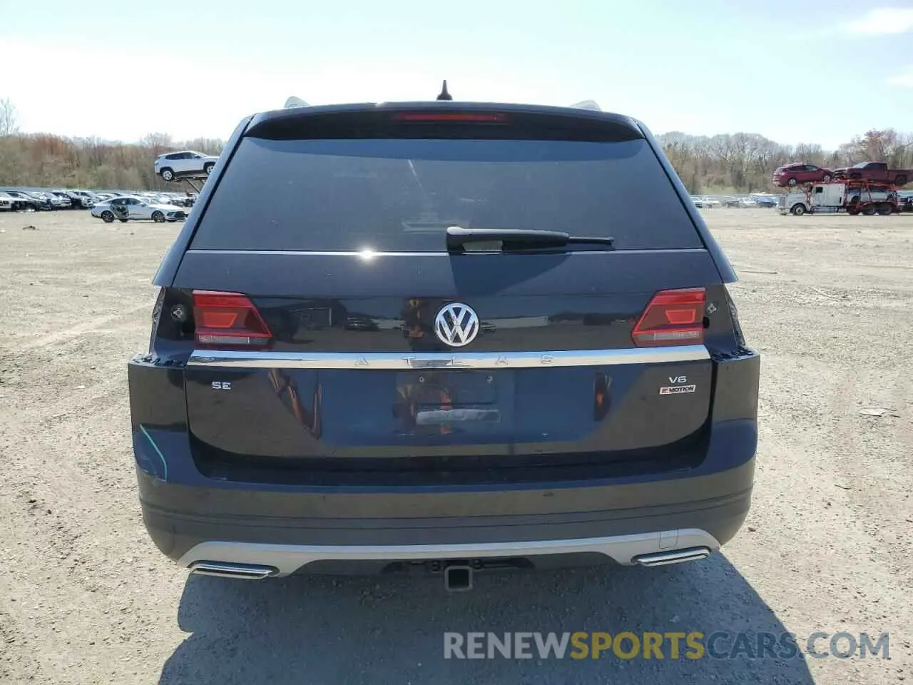 6 Photograph of a damaged car 1V2UR2CA2KC610778 VOLKSWAGEN ATLAS 2019