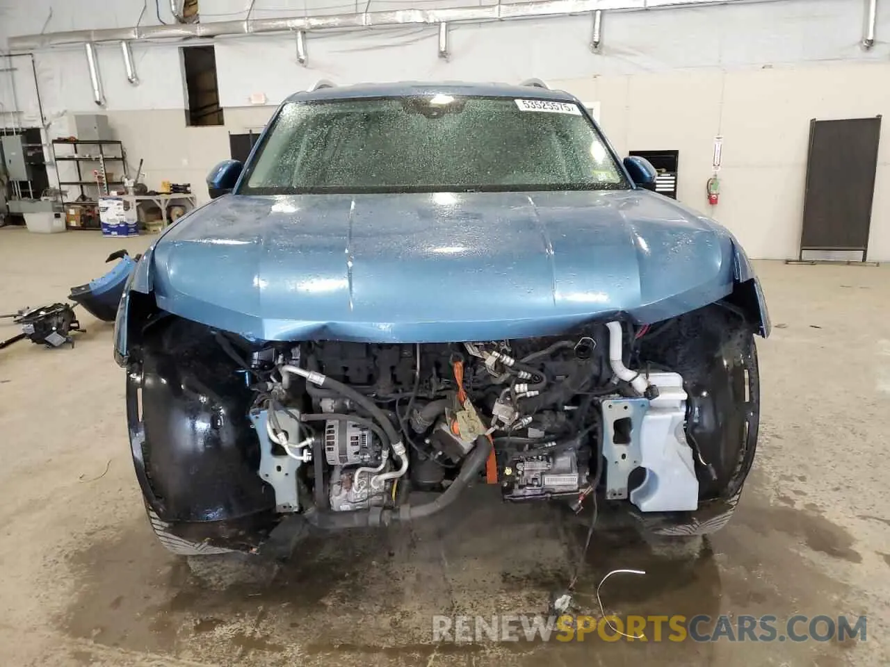 5 Photograph of a damaged car 1V2UR2CA3KC566838 VOLKSWAGEN ATLAS 2019