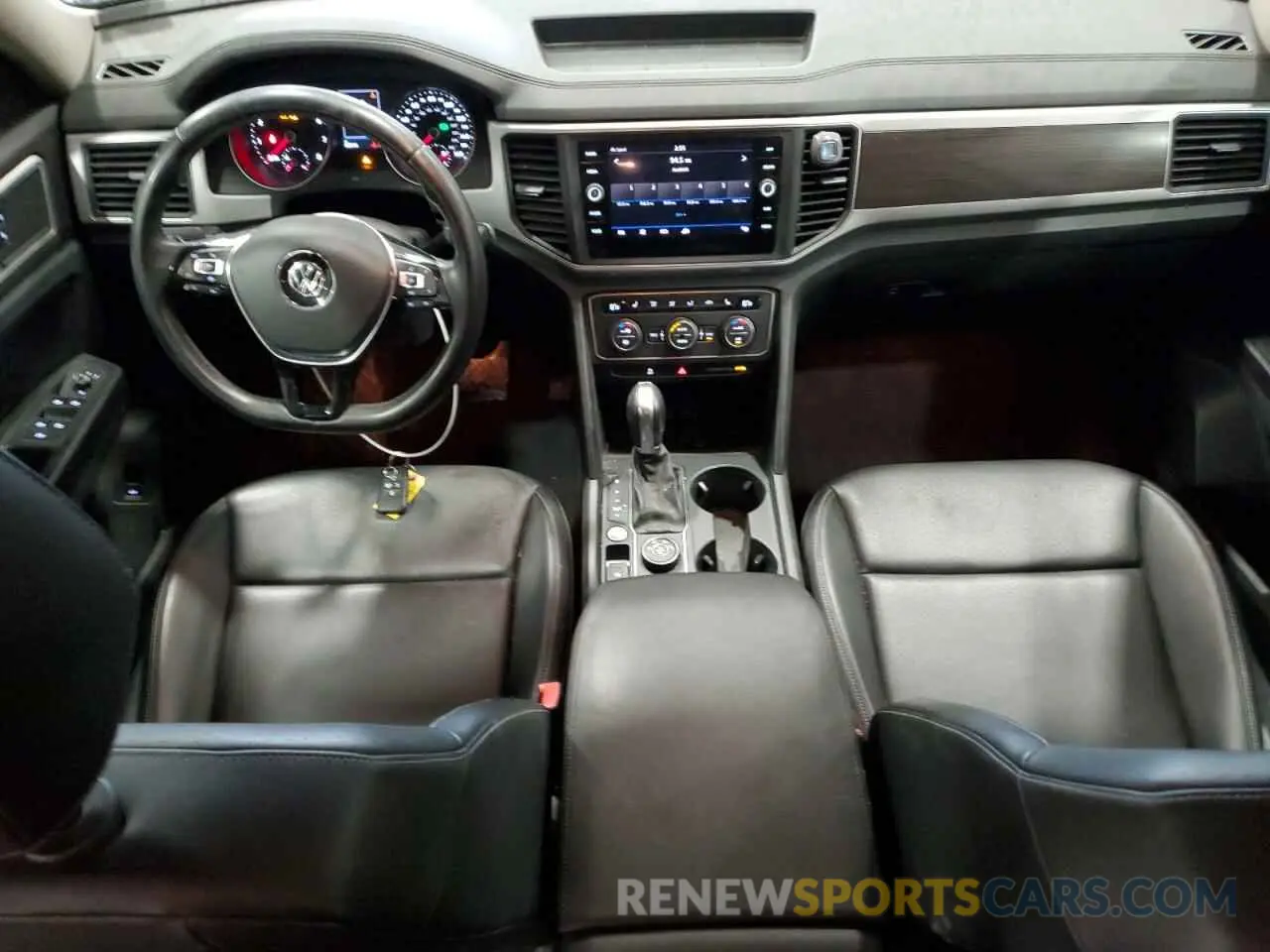 8 Photograph of a damaged car 1V2UR2CA3KC566838 VOLKSWAGEN ATLAS 2019