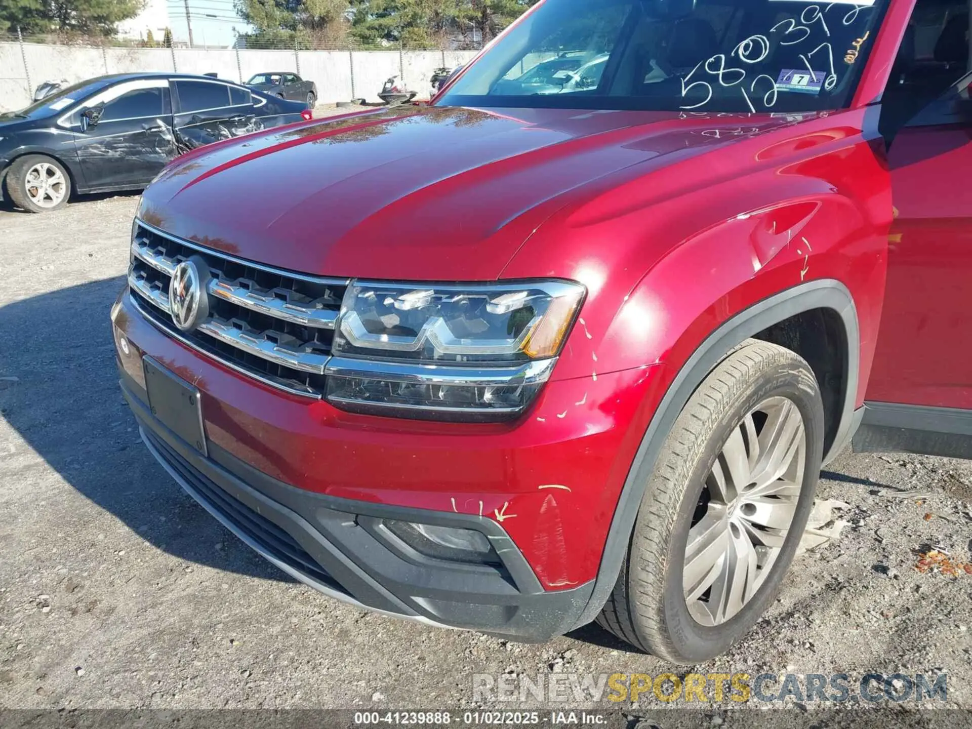 6 Photograph of a damaged car 1V2UR2CA4KC580392 VOLKSWAGEN ATLAS 2019