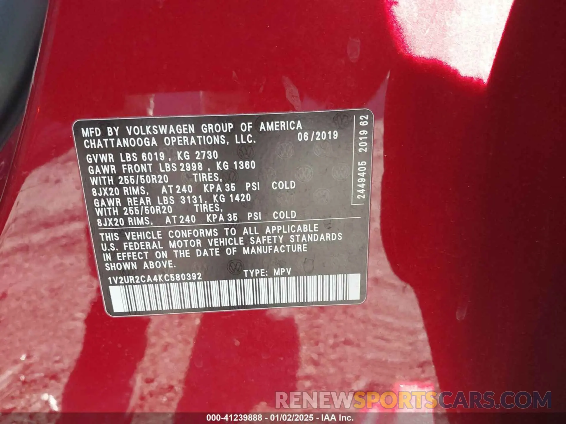 9 Photograph of a damaged car 1V2UR2CA4KC580392 VOLKSWAGEN ATLAS 2019