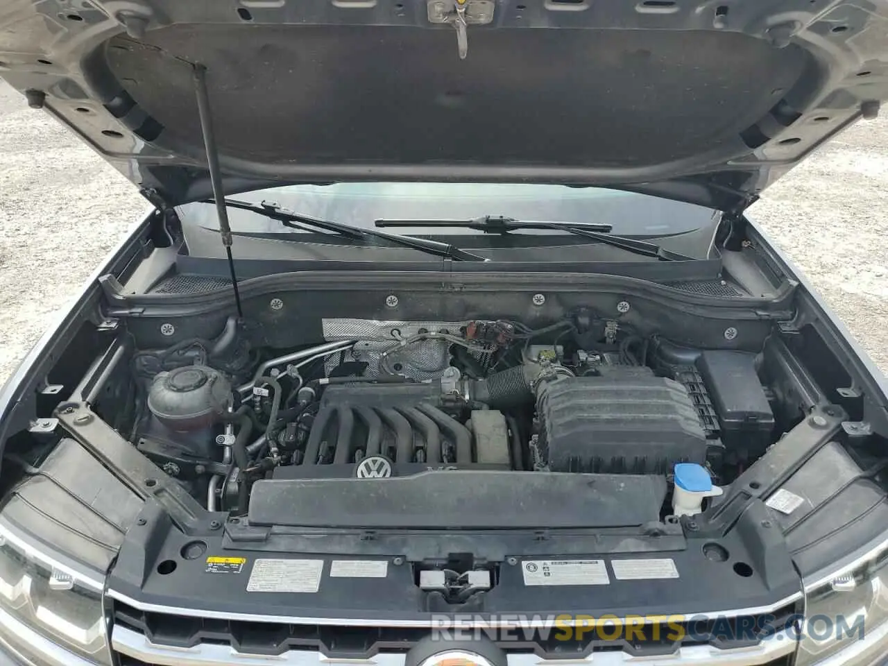 12 Photograph of a damaged car 1V2UR2CA4KC594972 VOLKSWAGEN ATLAS 2019