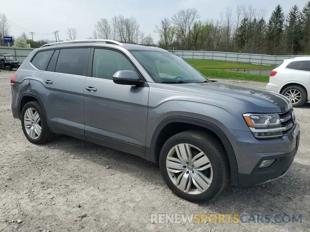 4 Photograph of a damaged car 1V2UR2CA4KC594972 VOLKSWAGEN ATLAS 2019