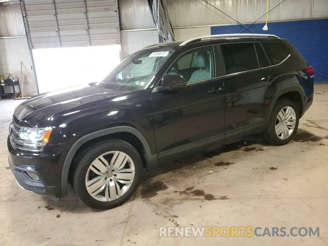 1 Photograph of a damaged car 1V2UR2CA4KC606490 VOLKSWAGEN ATLAS 2019