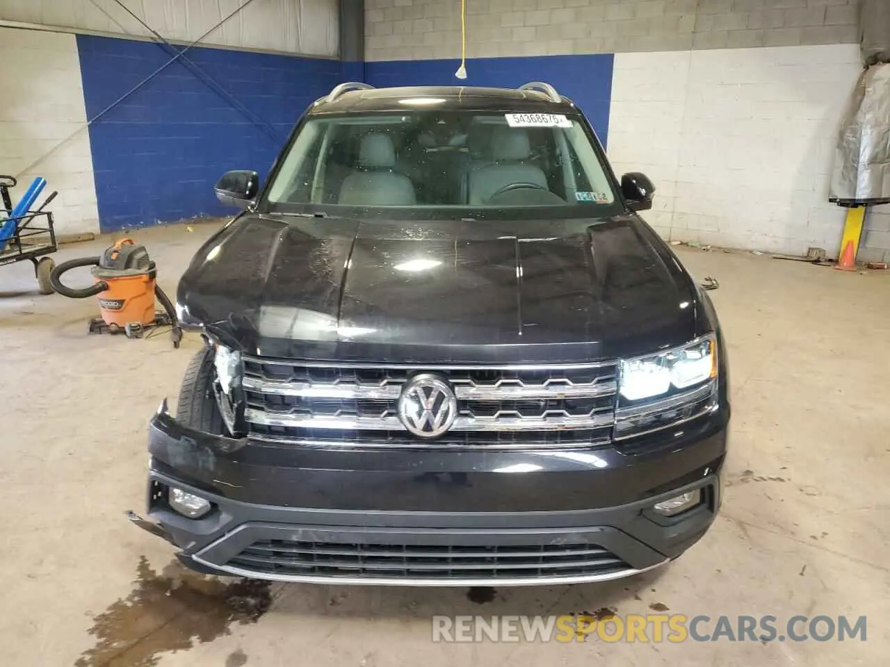 5 Photograph of a damaged car 1V2UR2CA4KC606490 VOLKSWAGEN ATLAS 2019