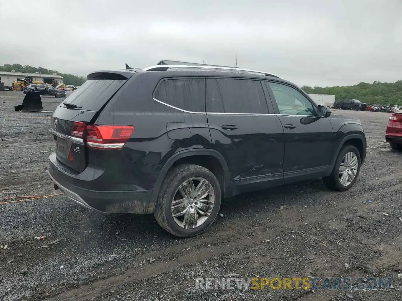 3 Photograph of a damaged car 1V2UR2CA4KC610944 VOLKSWAGEN ATLAS 2019