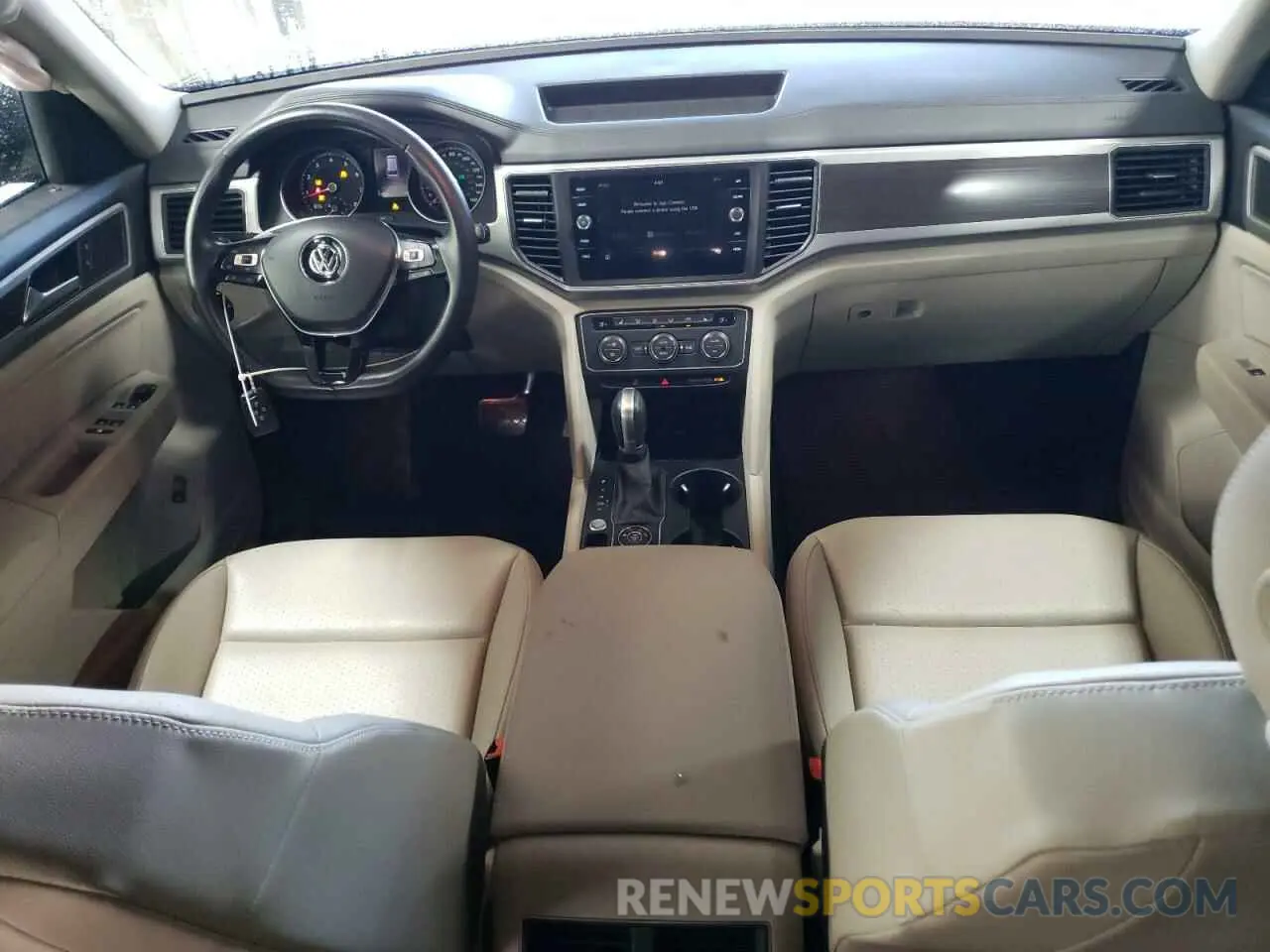 8 Photograph of a damaged car 1V2UR2CA5KC509346 VOLKSWAGEN ATLAS 2019