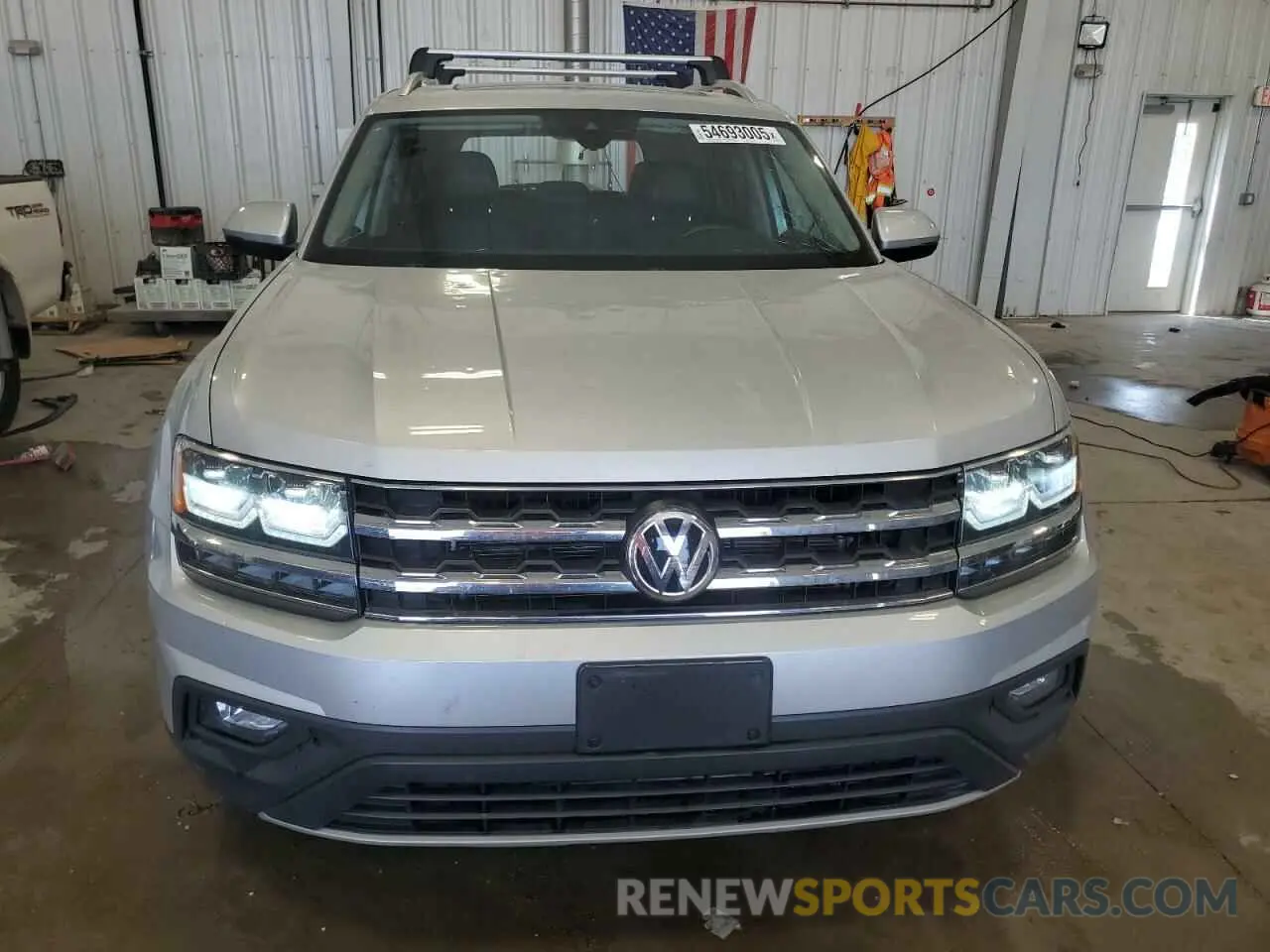 5 Photograph of a damaged car 1V2UR2CA5KC619801 VOLKSWAGEN ATLAS 2019