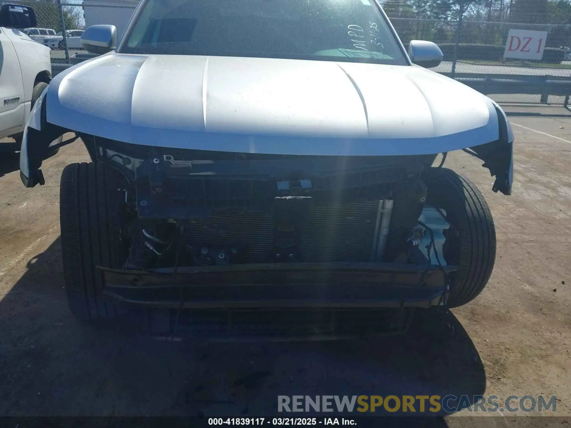 11 Photograph of a damaged car 1V2UR2CA6KC519836 VOLKSWAGEN ATLAS 2019