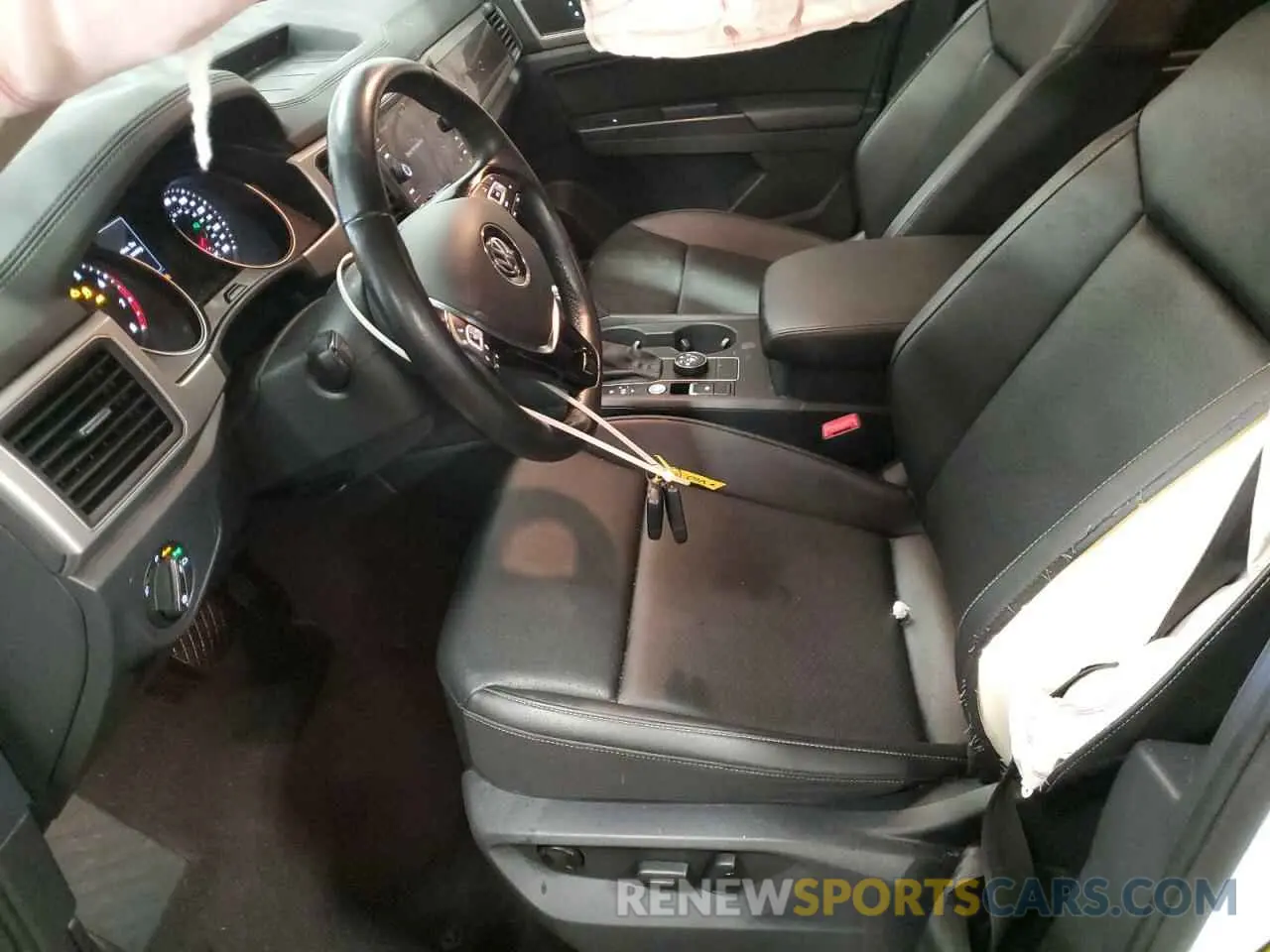7 Photograph of a damaged car 1V2UR2CA6KC568048 VOLKSWAGEN ATLAS 2019