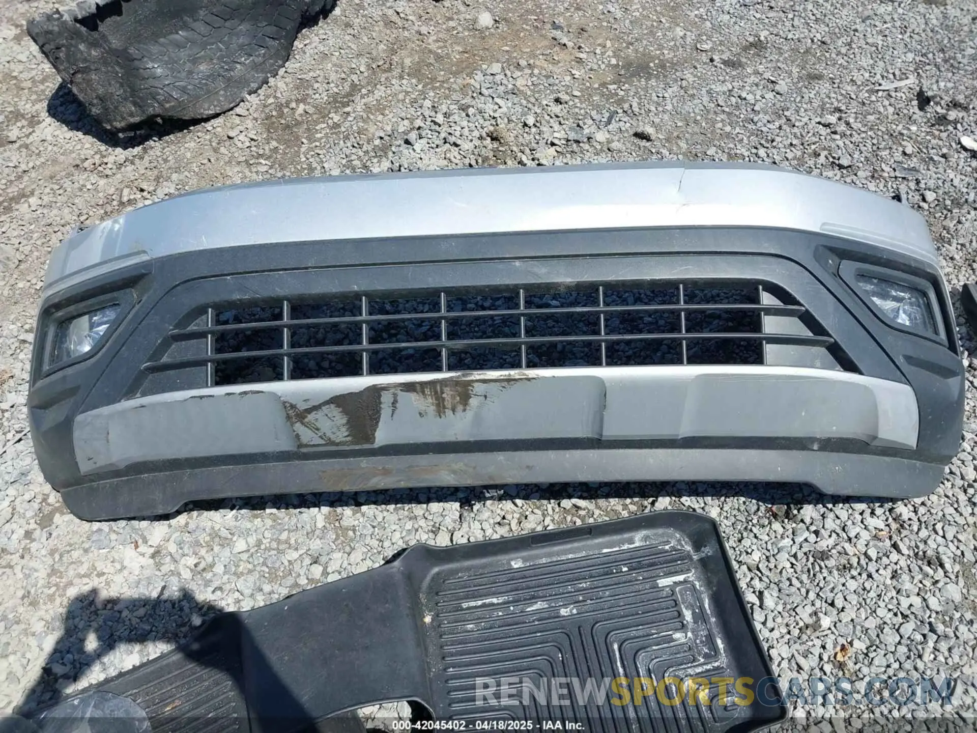 12 Photograph of a damaged car 1V2UR2CA7KC528108 VOLKSWAGEN ATLAS 2019
