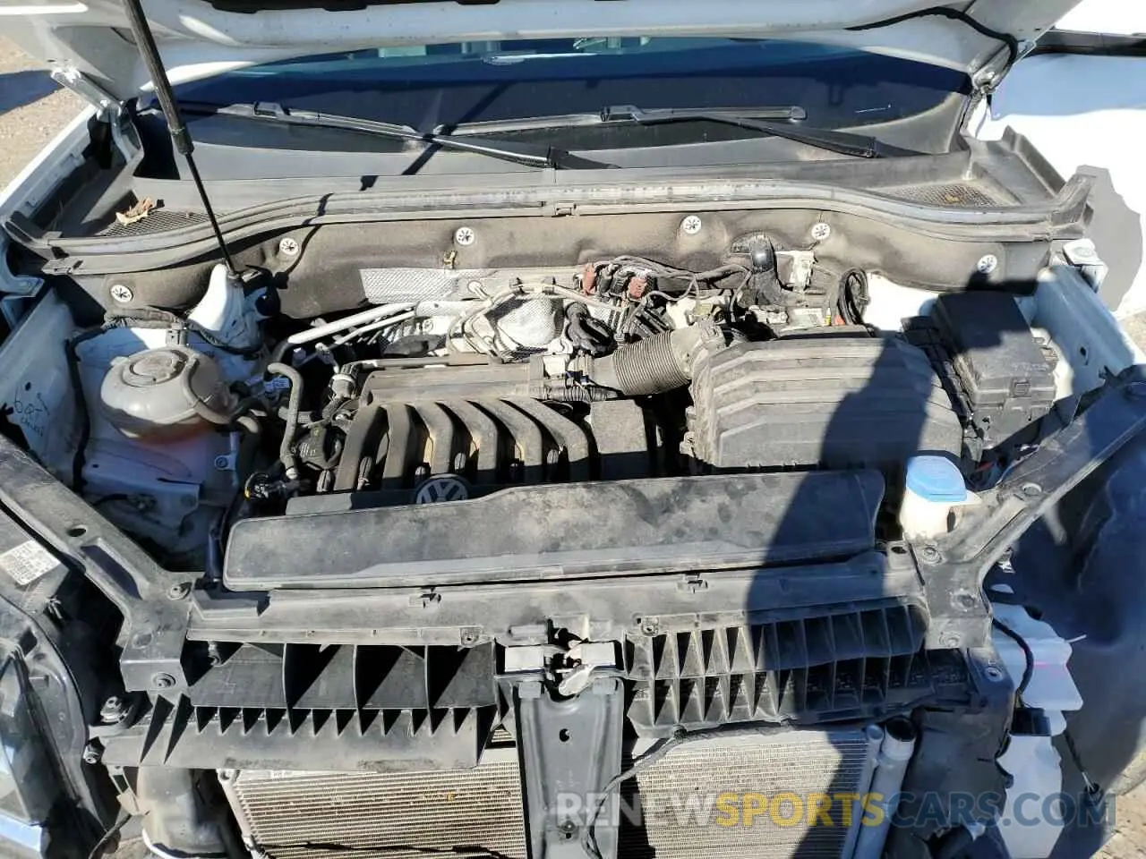 12 Photograph of a damaged car 1V2UR2CA7KC531638 VOLKSWAGEN ATLAS 2019