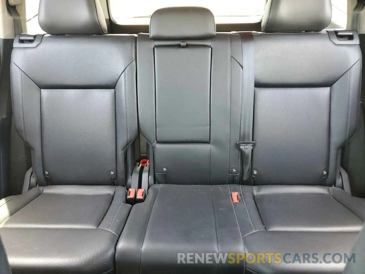 10 Photograph of a damaged car 1V2UR2CA8KC535228 VOLKSWAGEN ATLAS 2019