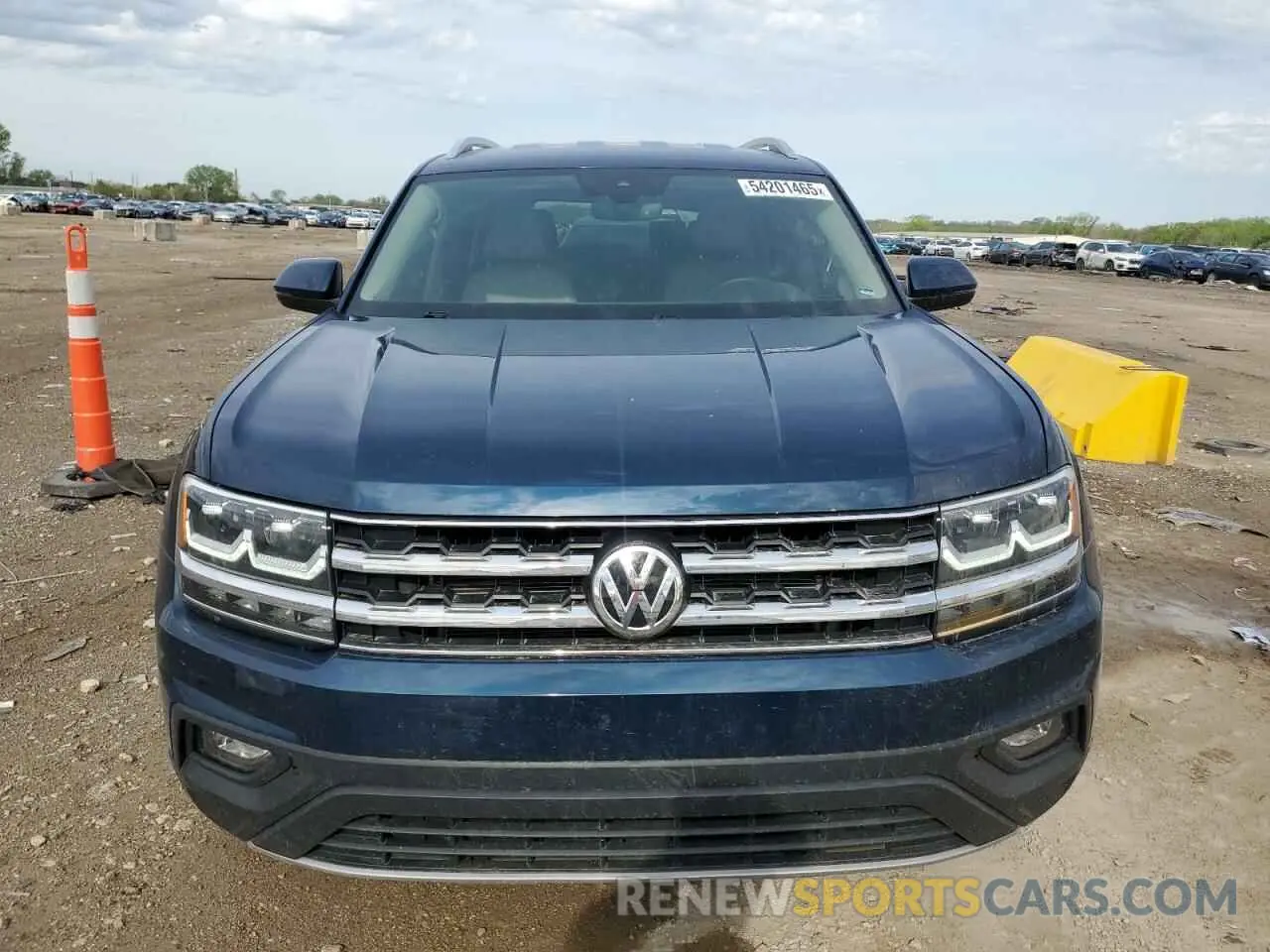 5 Photograph of a damaged car 1V2UR2CA8KC545189 VOLKSWAGEN ATLAS 2019
