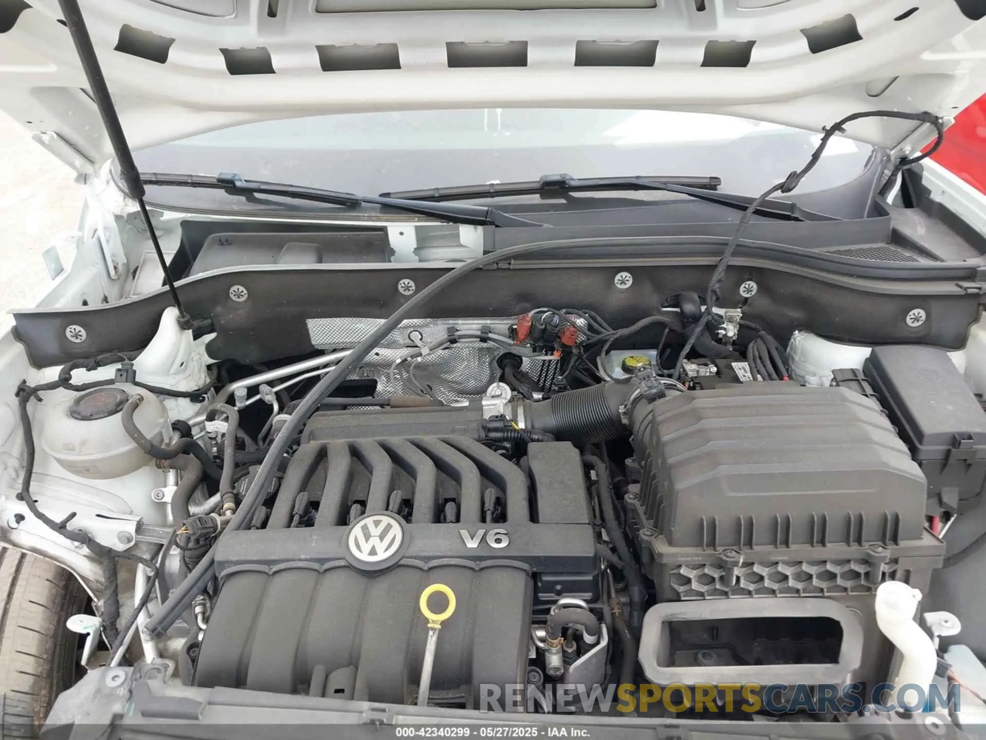 10 Photograph of a damaged car 1V2UR2CA9KC510726 VOLKSWAGEN ATLAS 2019
