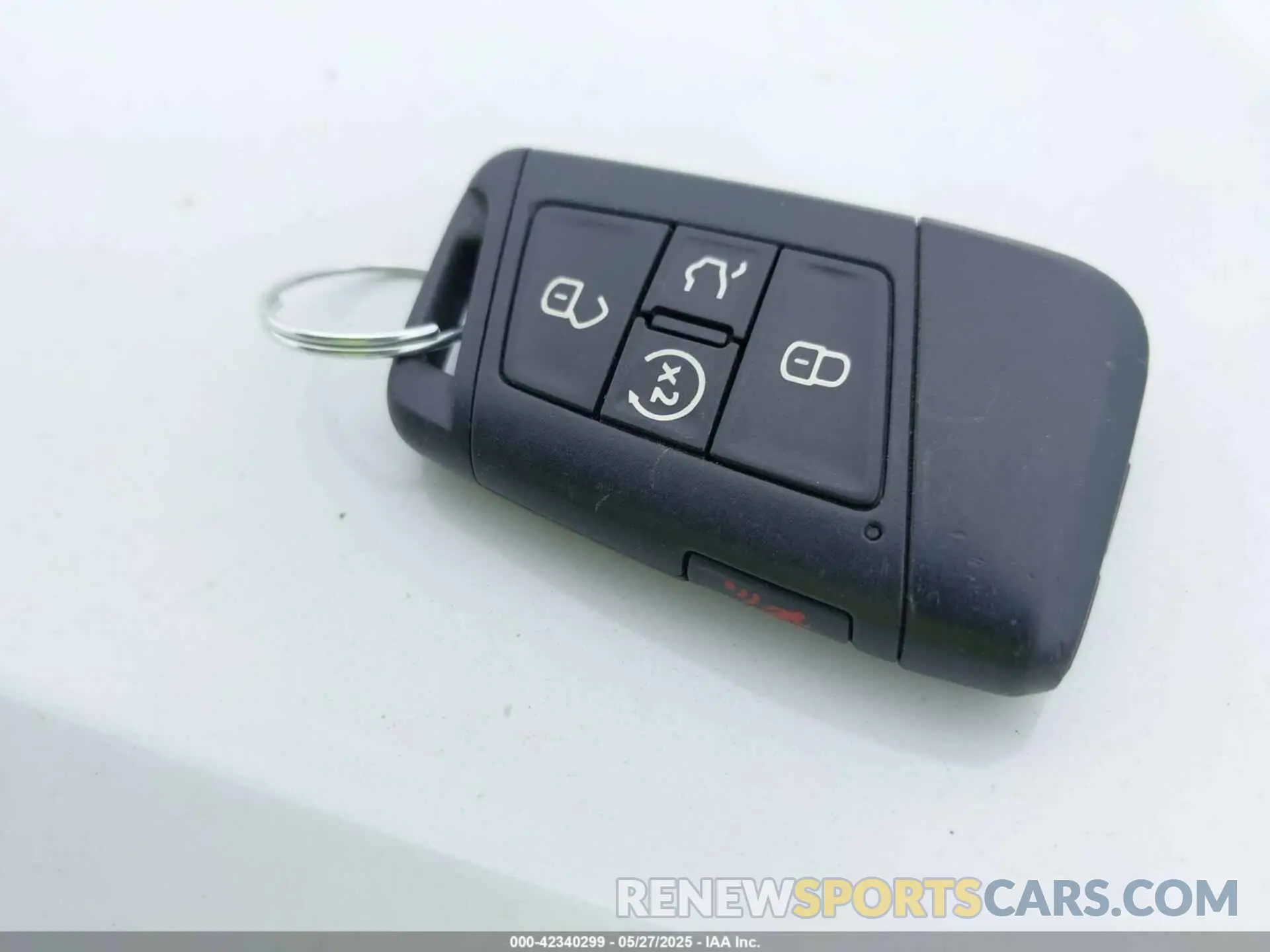 11 Photograph of a damaged car 1V2UR2CA9KC510726 VOLKSWAGEN ATLAS 2019