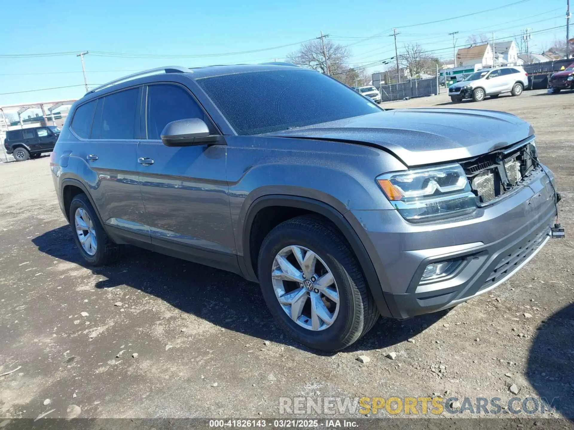 1 Photograph of a damaged car 1V2UR2CA9KC556024 VOLKSWAGEN ATLAS 2019