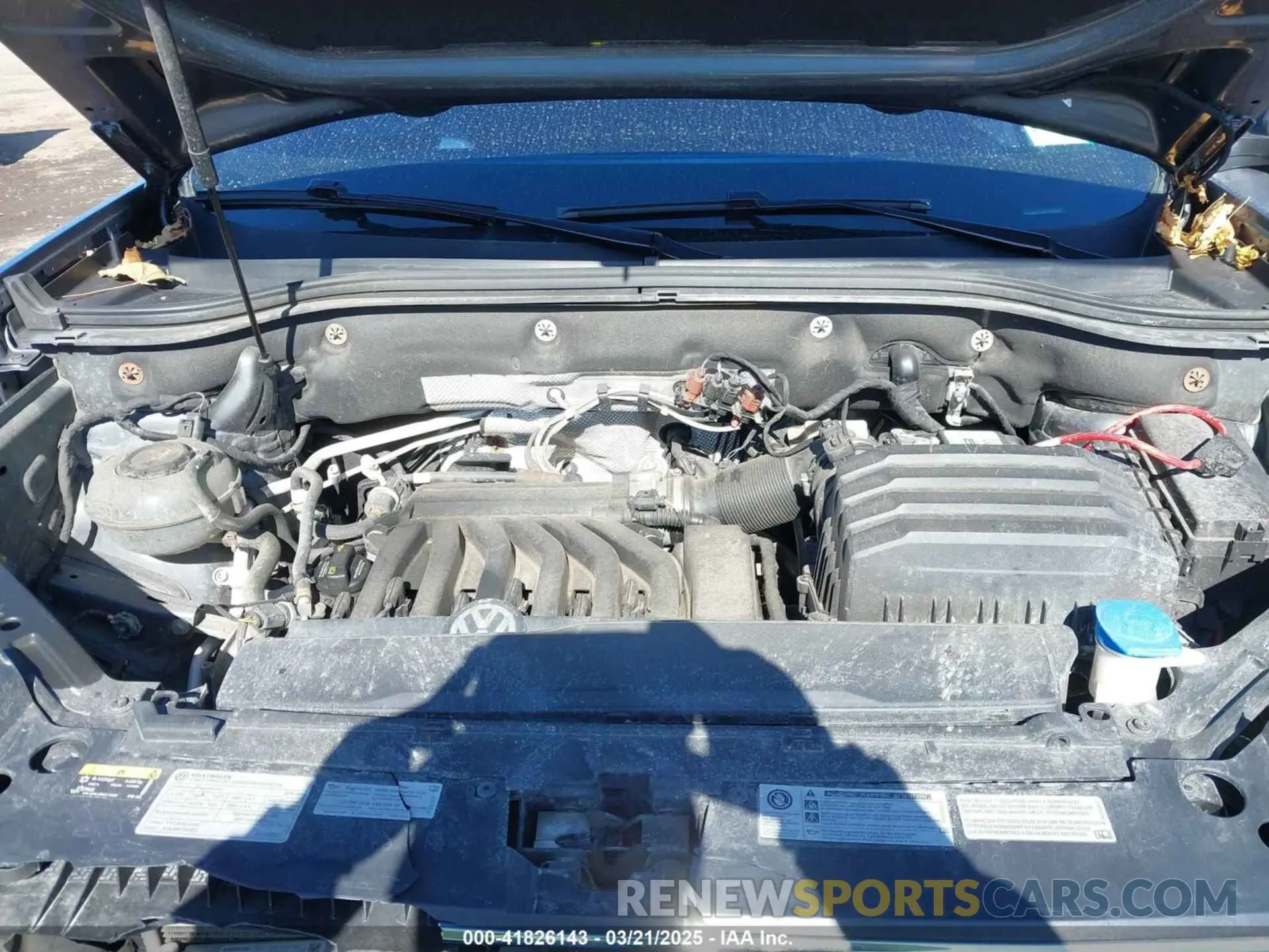 10 Photograph of a damaged car 1V2UR2CA9KC556024 VOLKSWAGEN ATLAS 2019