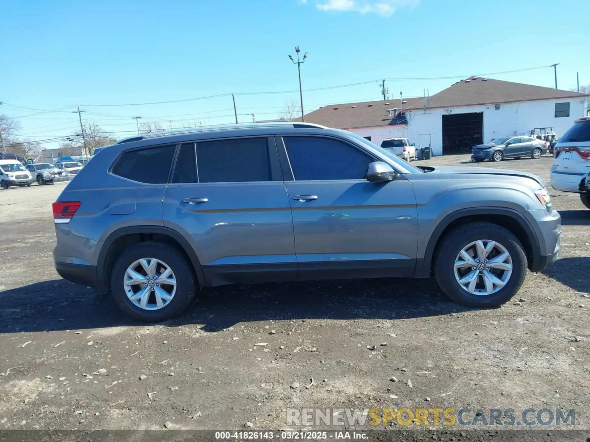 13 Photograph of a damaged car 1V2UR2CA9KC556024 VOLKSWAGEN ATLAS 2019