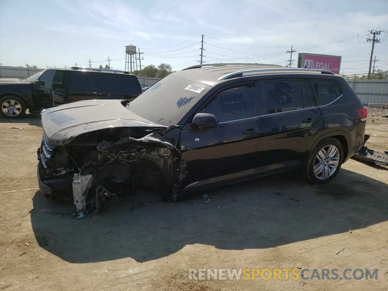 1 Photograph of a damaged car 1V2UR2CAXKC513442 VOLKSWAGEN ATLAS 2019
