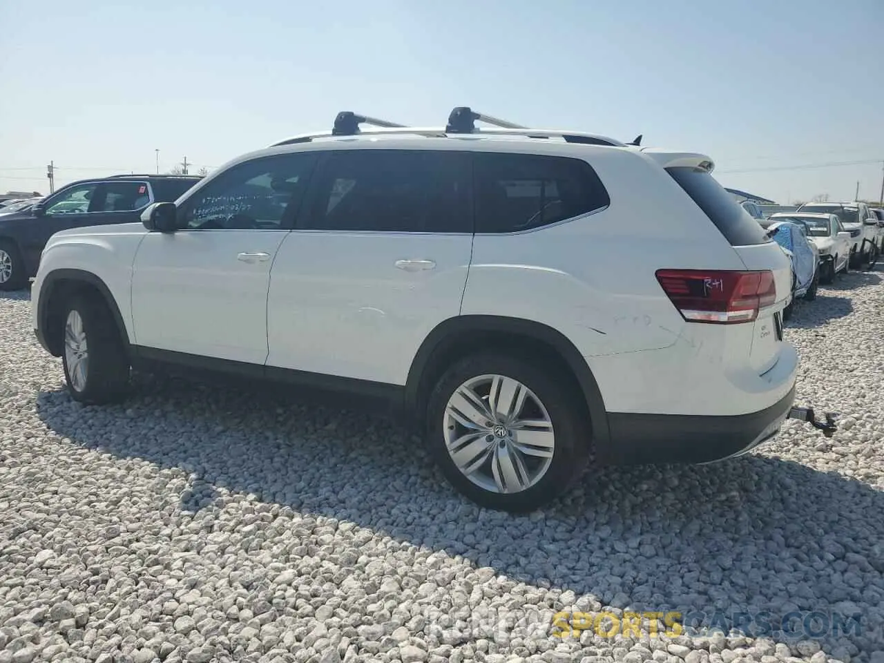 2 Photograph of a damaged car 1V2UR2CAXKC549227 VOLKSWAGEN ATLAS 2019
