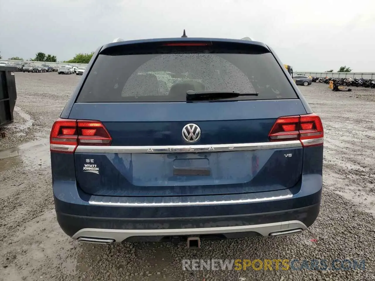 6 Photograph of a damaged car 1V2WR2CA1KC599975 VOLKSWAGEN ATLAS 2019