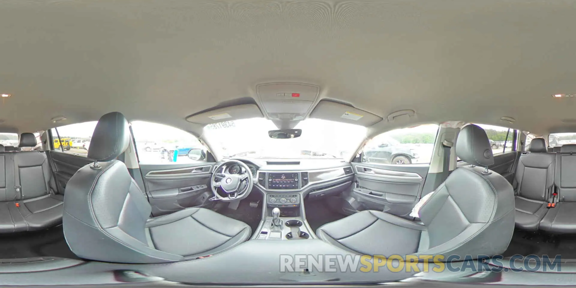 15 Photograph of a damaged car 1V2WR2CA2KC546430 VOLKSWAGEN ATLAS 2019