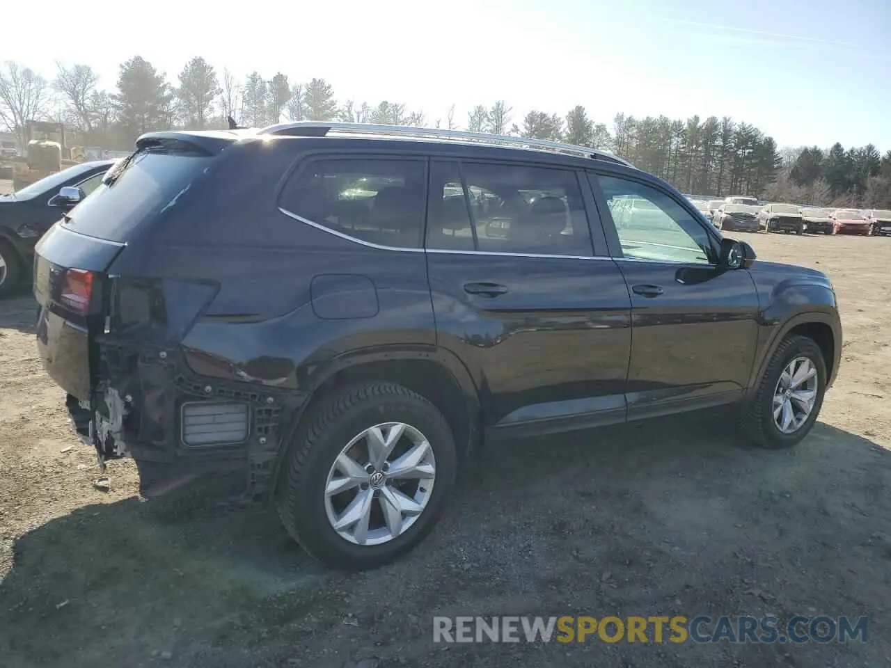 3 Photograph of a damaged car 1V2WR2CA3KC576231 VOLKSWAGEN ATLAS 2019