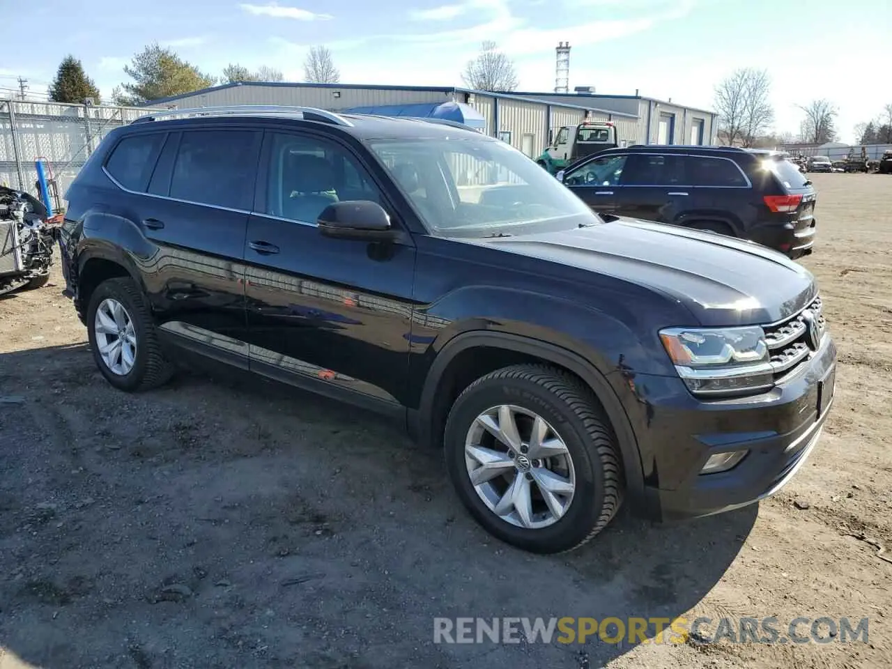 4 Photograph of a damaged car 1V2WR2CA3KC576231 VOLKSWAGEN ATLAS 2019