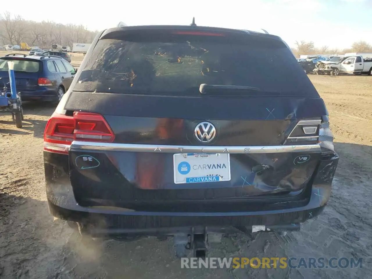 6 Photograph of a damaged car 1V2WR2CA4KC609916 VOLKSWAGEN ATLAS 2019