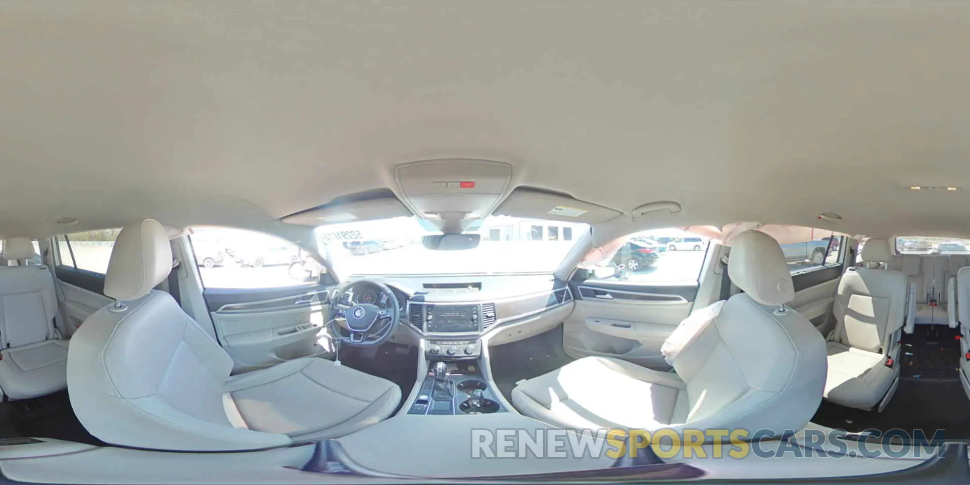 14 Photograph of a damaged car 1V2WR2CA7KC598569 VOLKSWAGEN ATLAS 2019